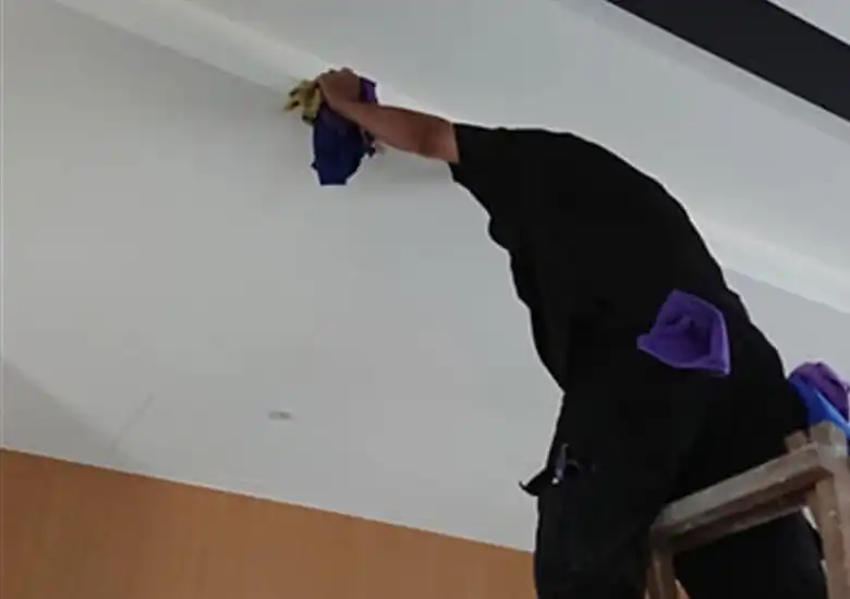 西屯居家清潔深度清潔實景，廚房重油污與浴室皂垢處理