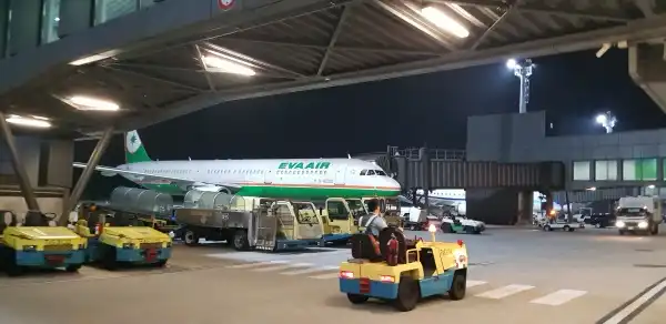 沙鹿區｜臺中國際機場摩爾貴賓室